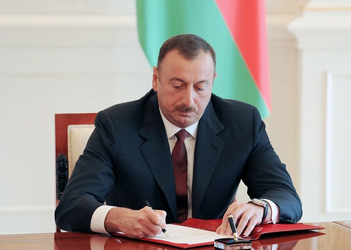 Azerbaijani President signs law "On Independence Day"